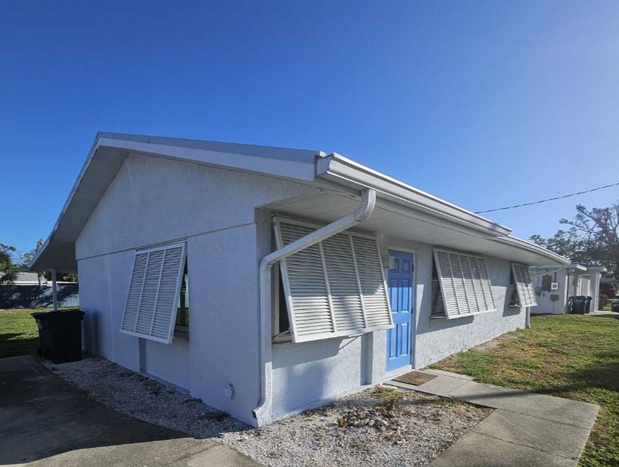 360 W Fray St - Photo 2 of 26