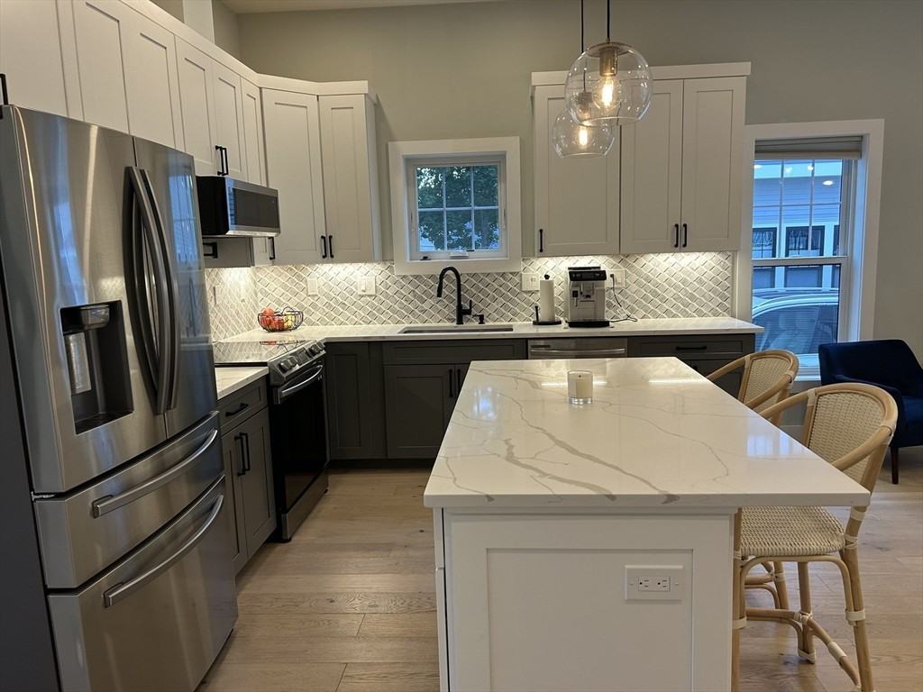 36A Temple St #36A - Photo 2 of 18