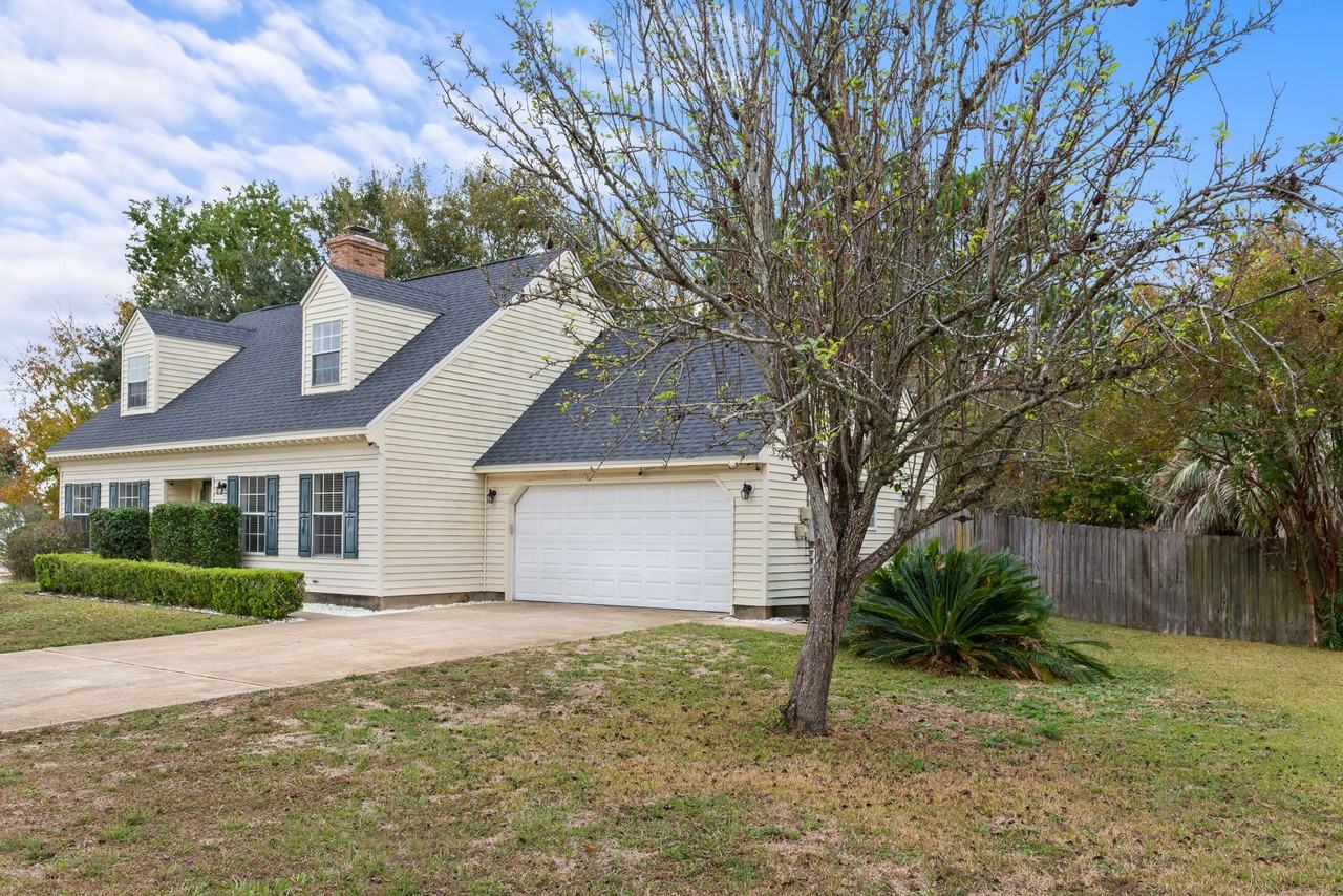 3007 Bob White Dr #NA - Photo 2 of 34