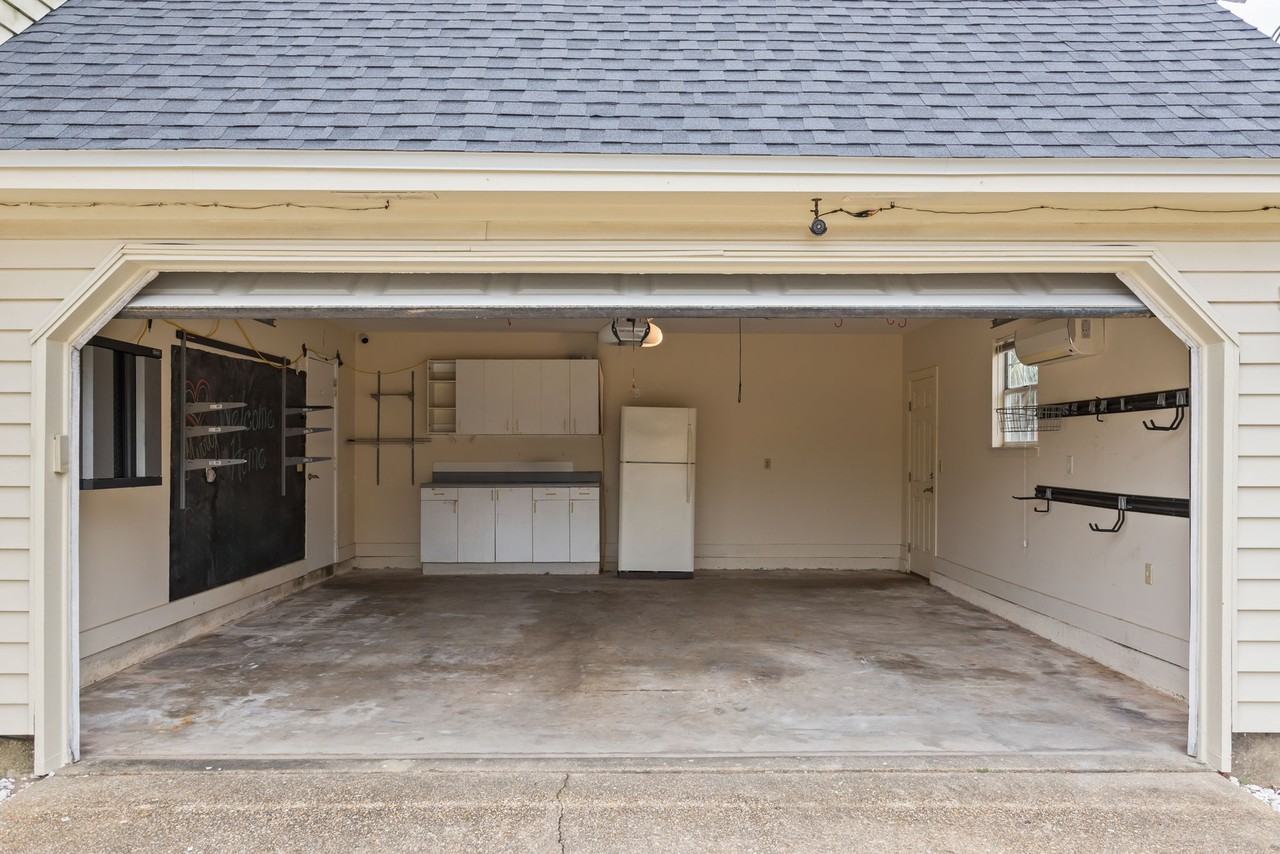 3007 Bob White Dr #NA - Photo 3 of 34