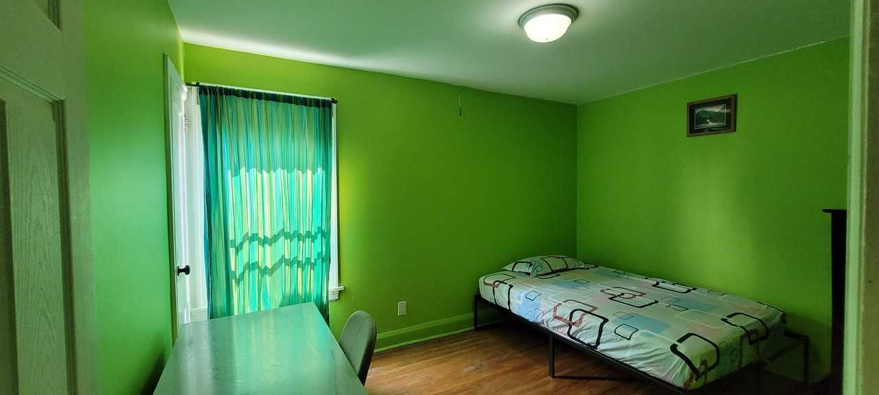 394 Sammon Avenue - Photo 2 of 12
