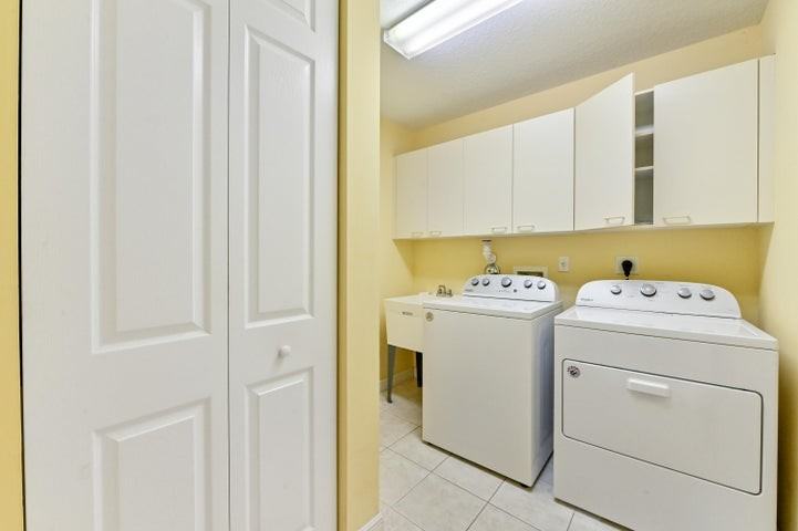 2230 Balsan Way - Photo 2 of 20