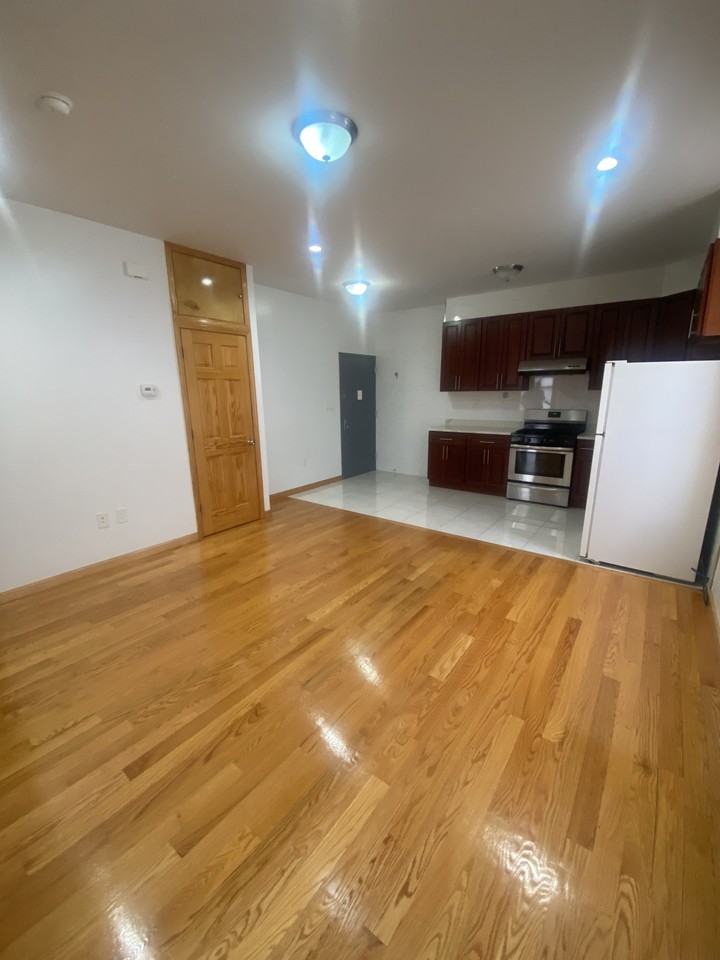 1736 Dahill Road #2 - Photo 7 of 8