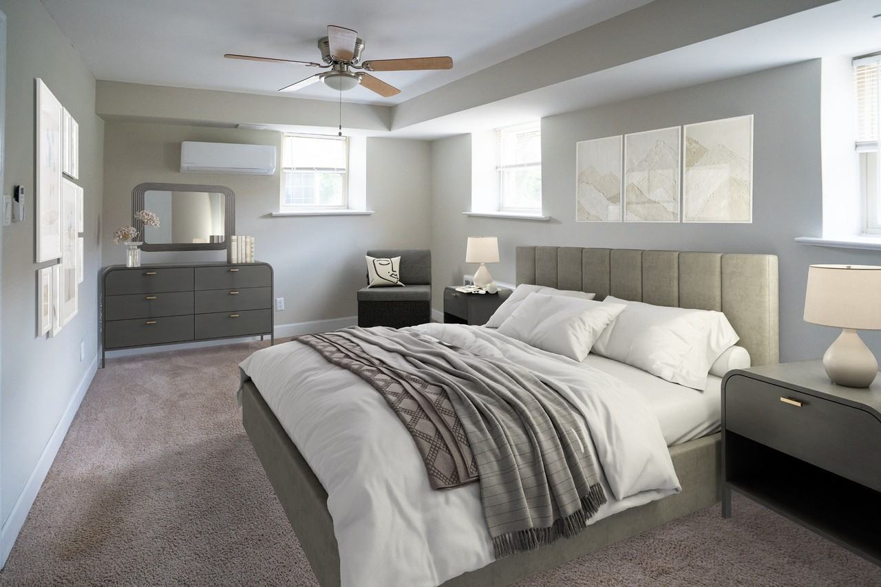 Summit Court - Photo 4 of 37