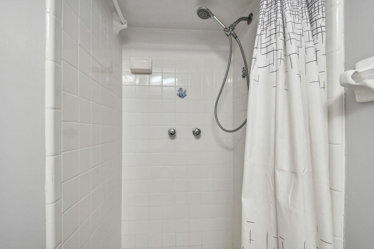 W Lake Brantley Rd - Photo 7 of 17