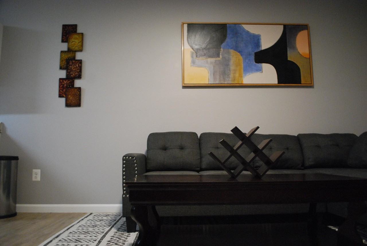 Mchenry St - Photo 3 of 9