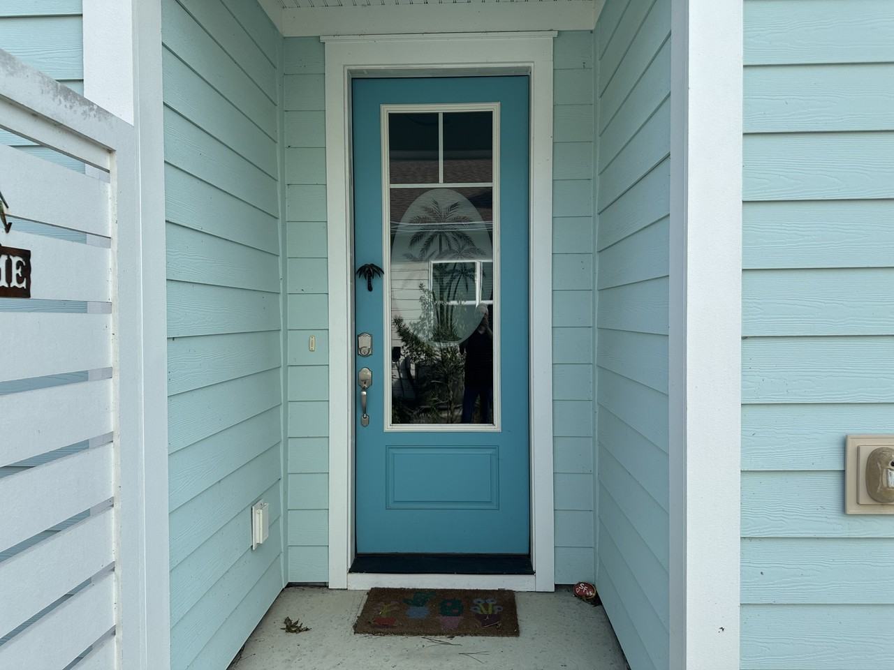 1313 Beachcomber Boulevard - Photo 3 of 24