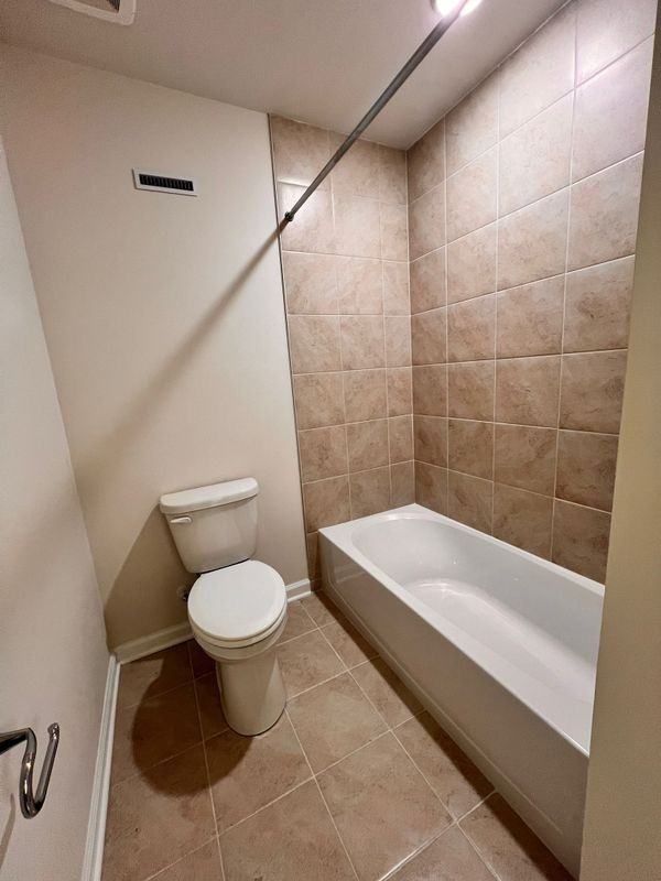 352 Milton Stamp Dr - Photo 3 of 25