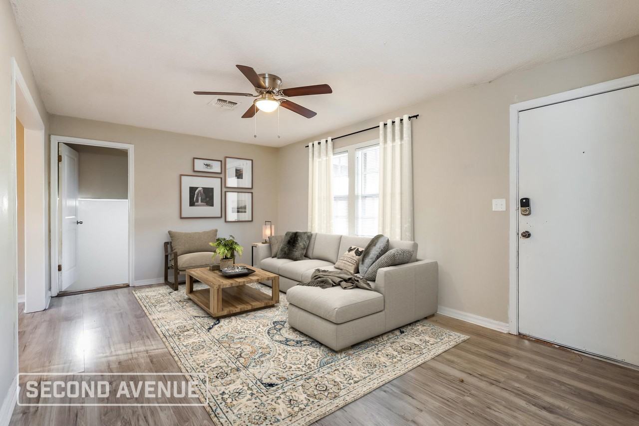 2701 Normandy St - Photo 2 of 28