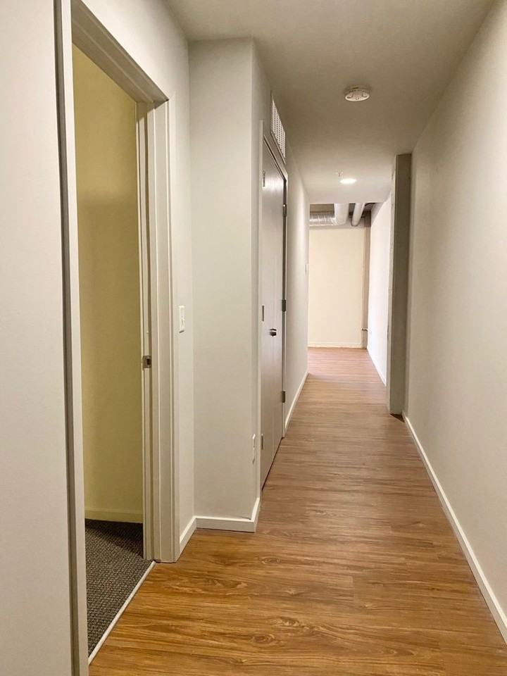 The Rochester - Photo 5 of 50