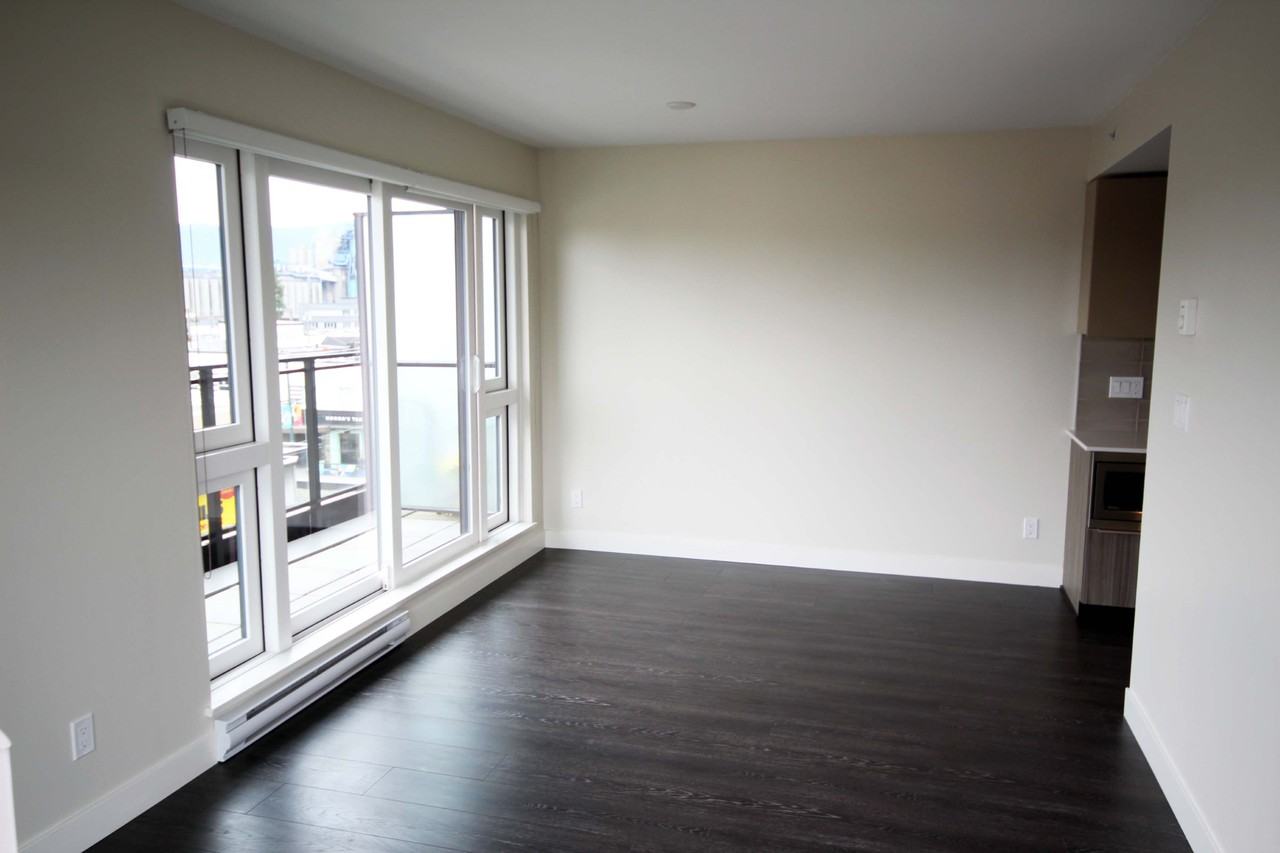 Bohème - Photo 2 of 13