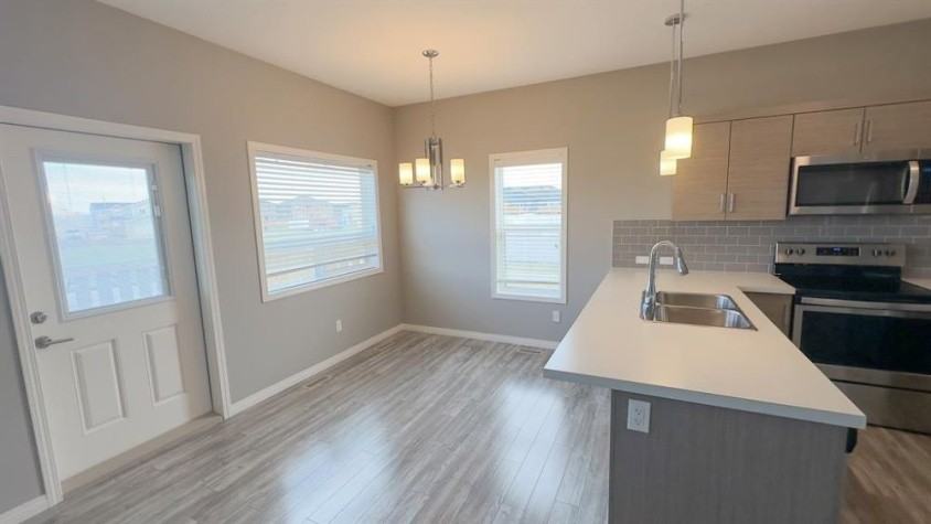 3 Bedroom Townhouse Available in Lacombe! - Photo 3 of 10
