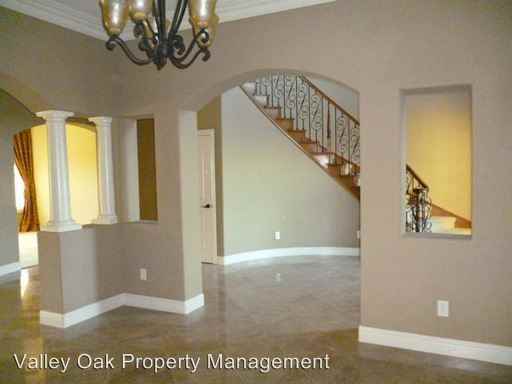 3189 Golf Links Rd - Photo 2 of 13