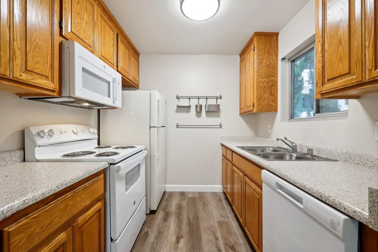 217 B Street Apartments, Located in the University Avenue/Aggie Village Area - Photo 3 of 17