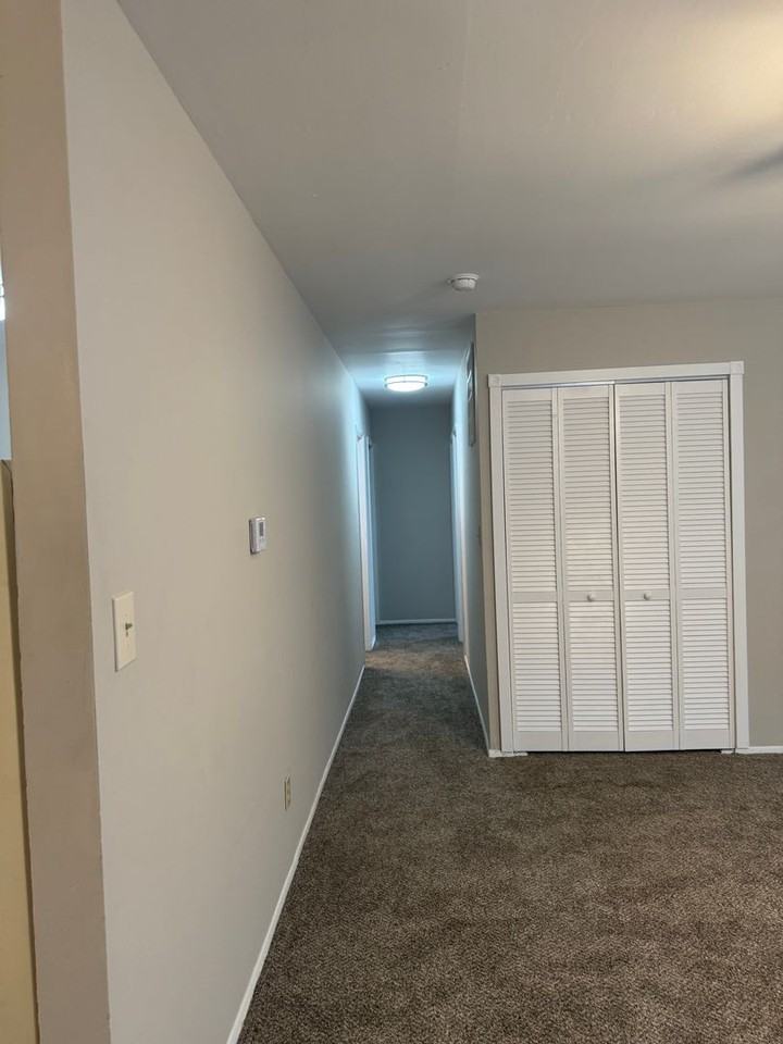 5382 Inlet Dr - Photo 5 of 8