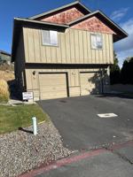 featured image of 1431 Ne Lucinda Ct