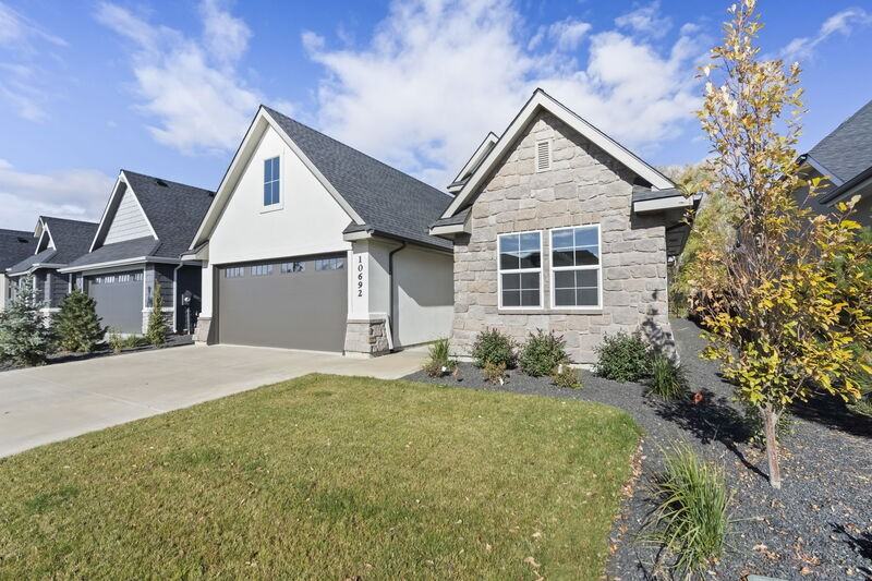 10692 W Bell Fountain Dr - Photo 2 of 46