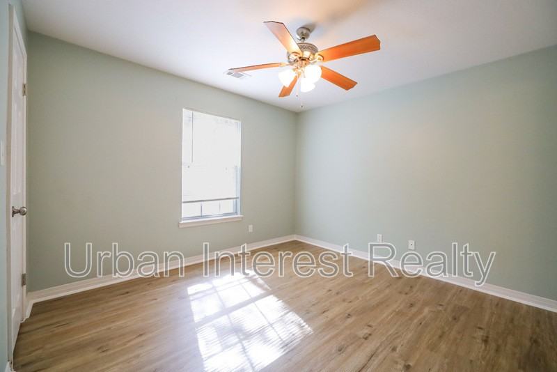 162 Lola Cir - Photo 6 of 15