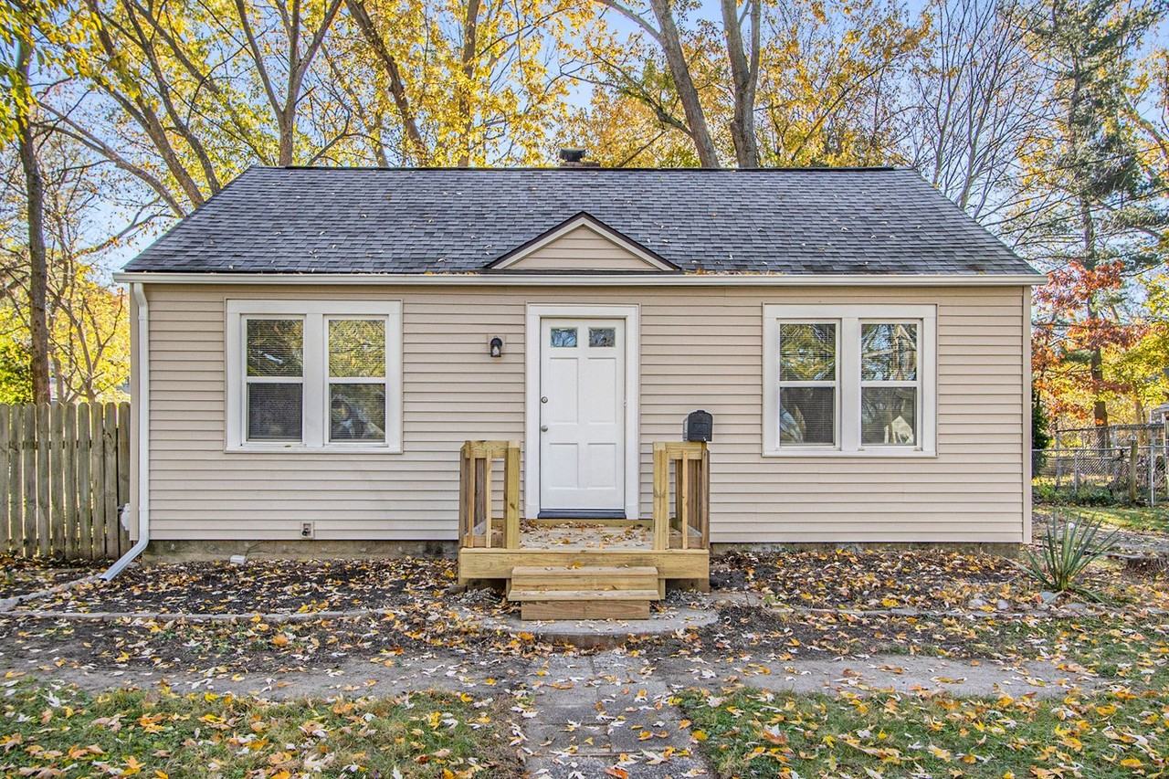 428 Keyes Dr - Photo 4 of 22