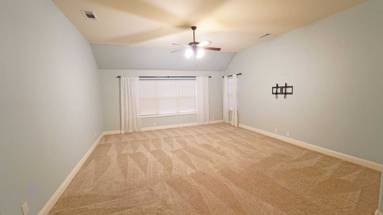 729 Paintbrush Court - Photo 5 of 20
