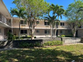 2401 SW 22nd Street - Photo 1 of 1
