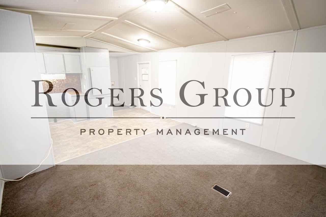 1592 E Coachway Dr #6 - Photo 5 of 7