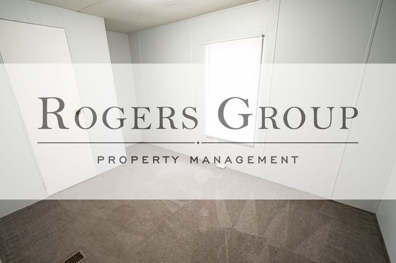 1592 E Coachway Dr #6 - Photo 6 of 7