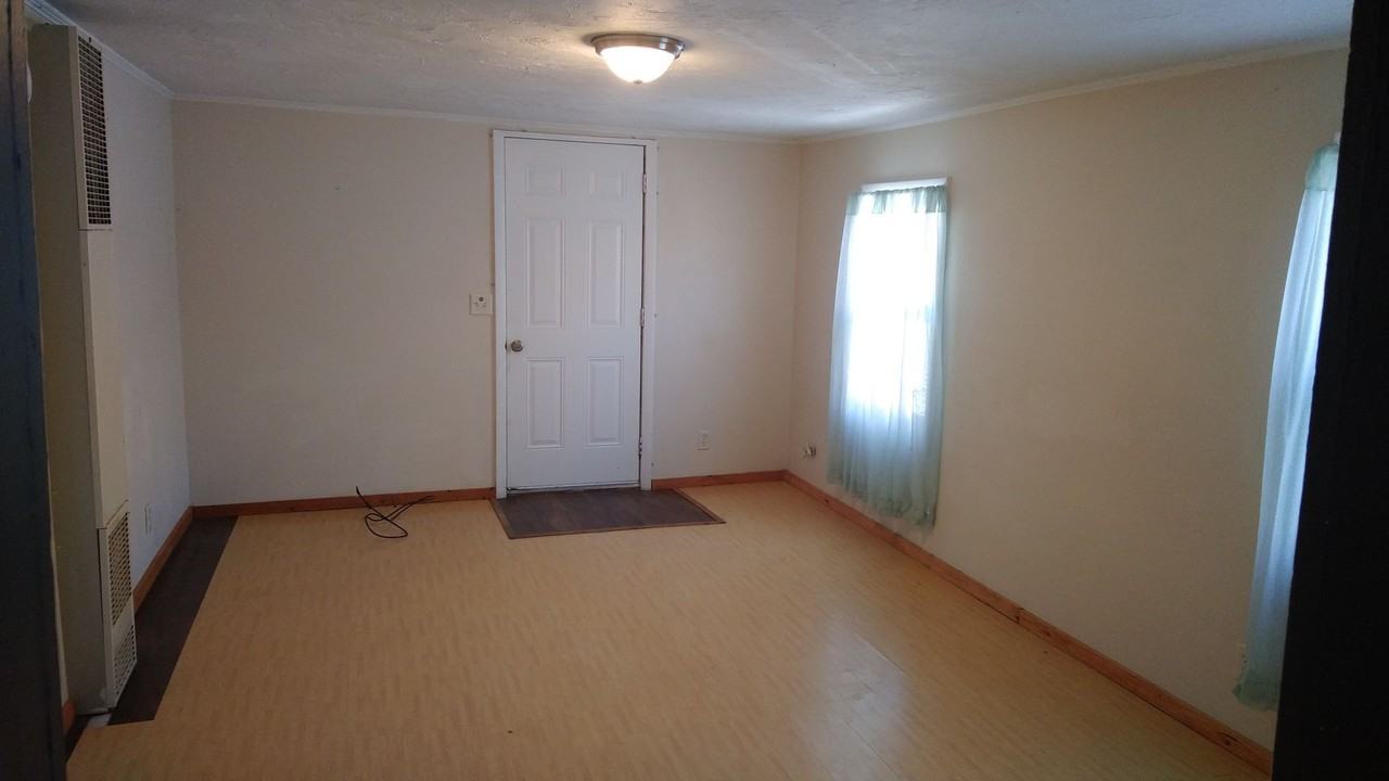 3625 Cannon Ave - Photo 4 of 11