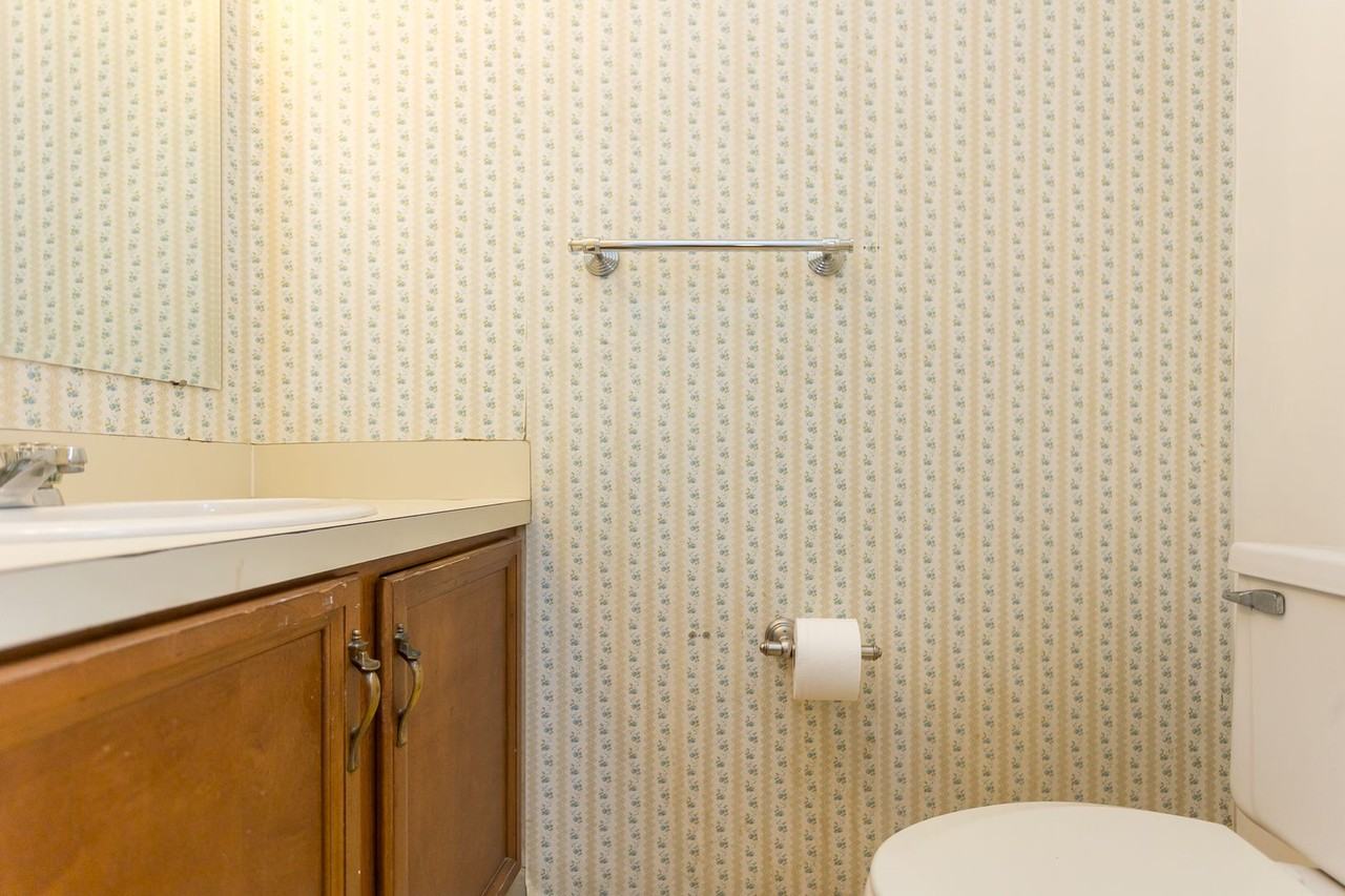 1134 Mountain View Dr - Photo 7 of 41