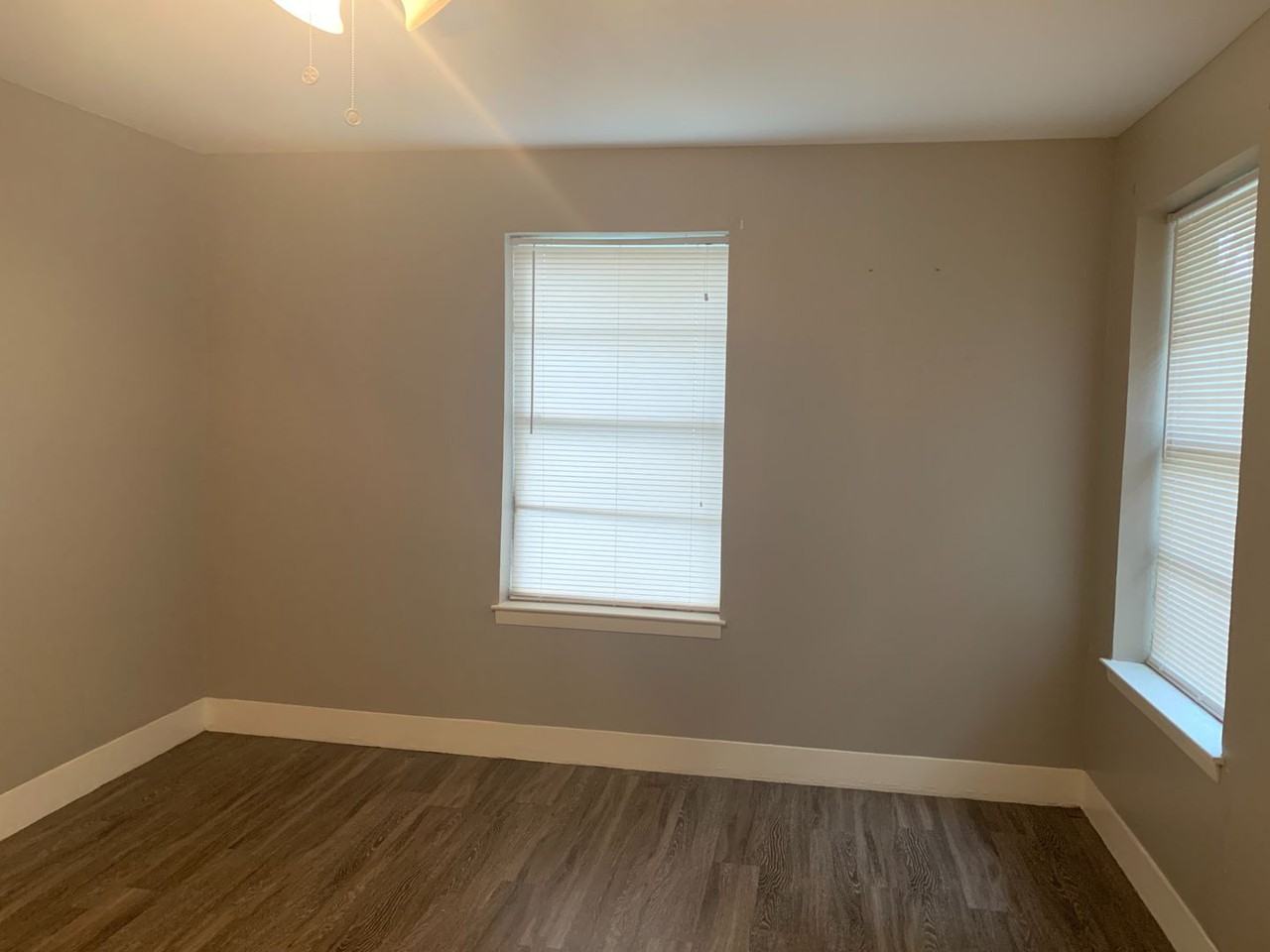 3411 Pinecrest St - Photo 5 of 8