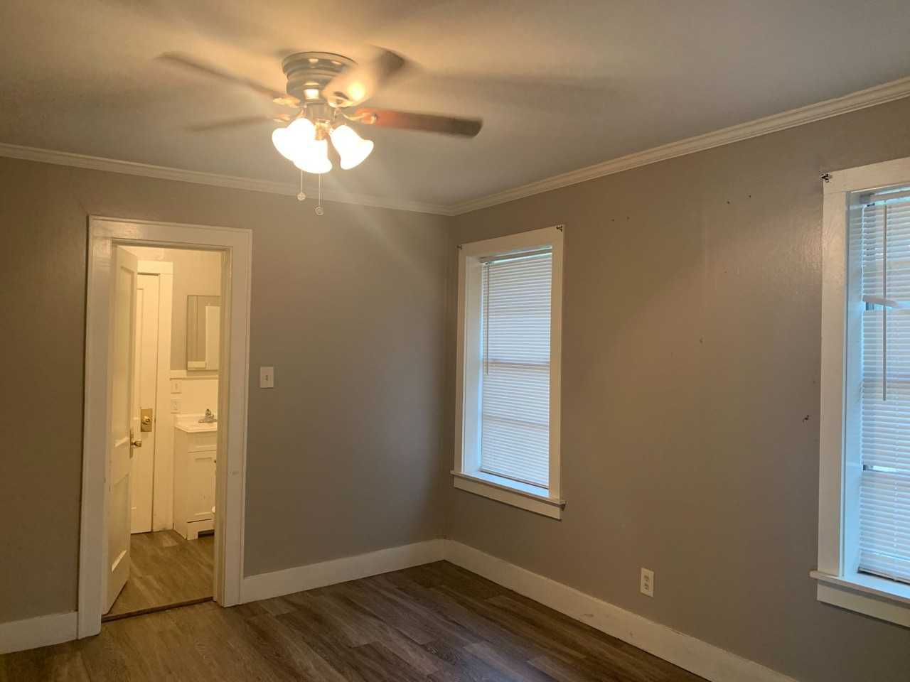 3411 Pinecrest St - Photo 7 of 8