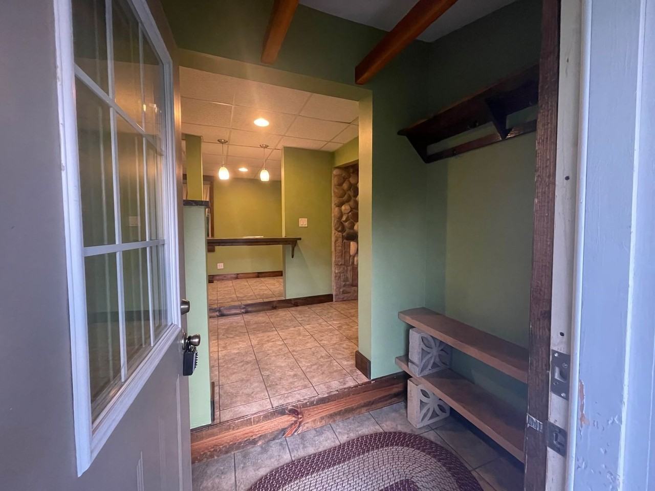 2002 W Arrowhead Rd - Photo 6 of 16