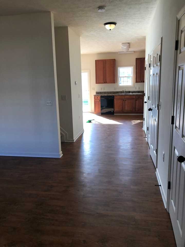 1038 Cherrybrook Dr - Photo 2 of 19