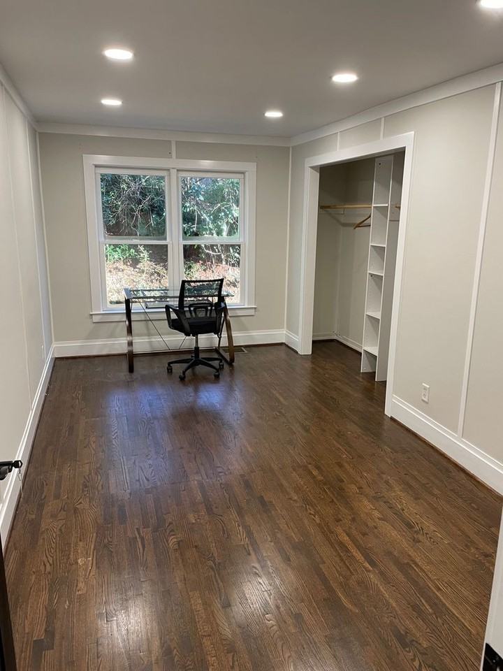 2188 S Lumpkin St - Photo 7 of 17