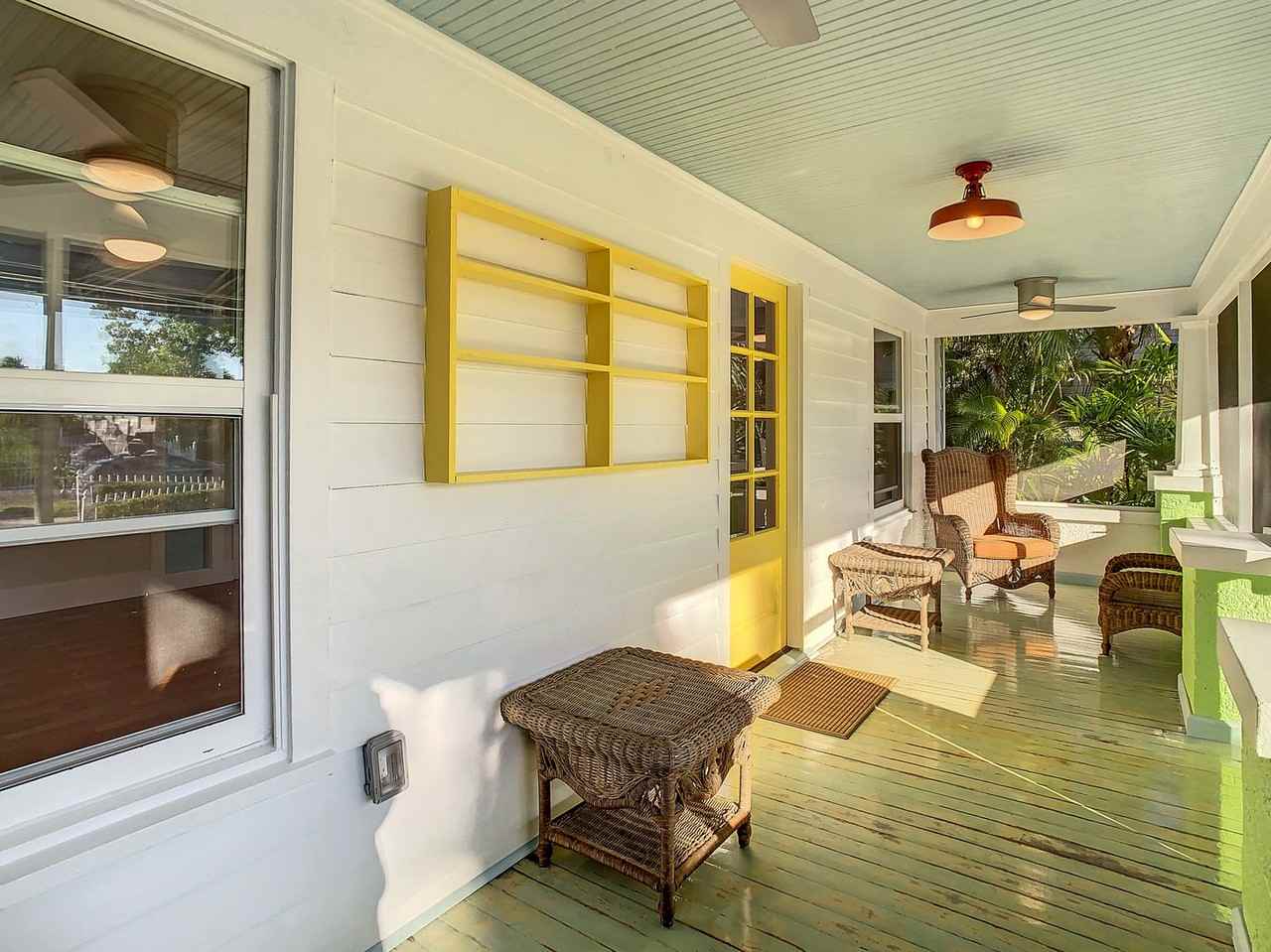 2758 10th St N - Photo 7 of 50