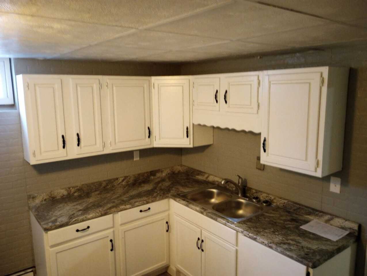 W 7th Street 433, Concordia KS 66901 - Photo 3 of 15