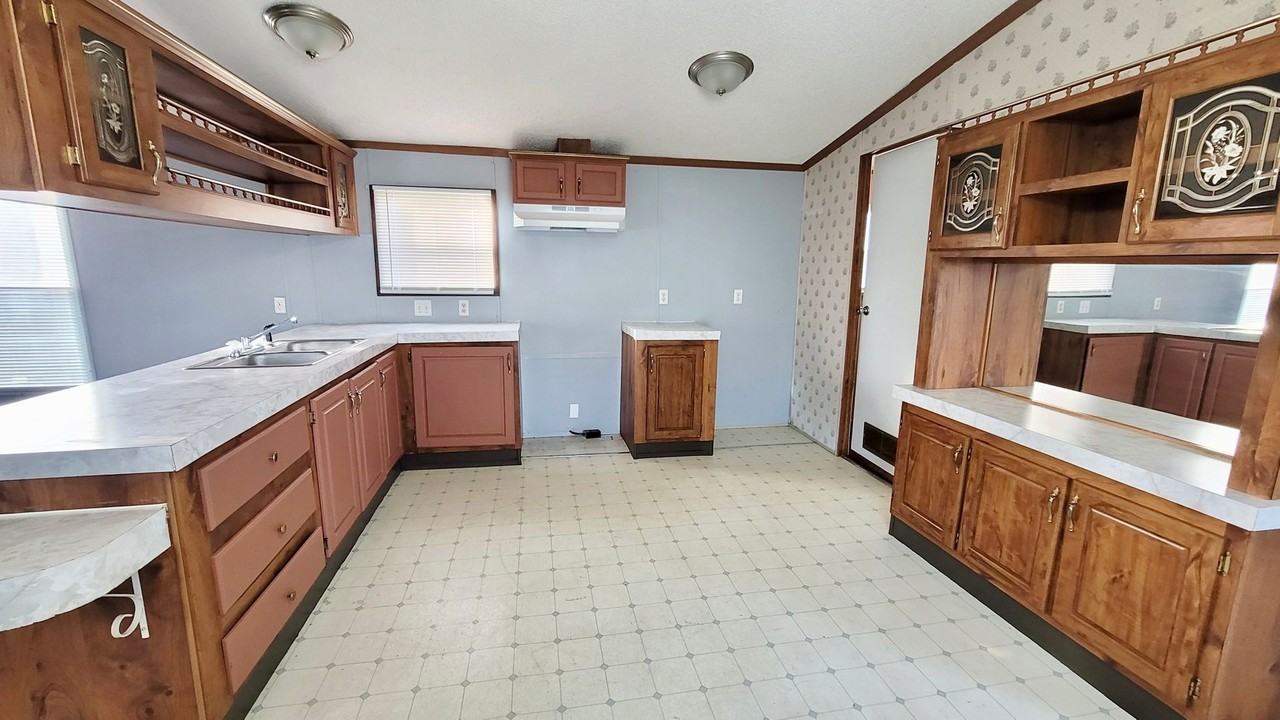 1714 New Horizon Dr - Photo 6 of 18
