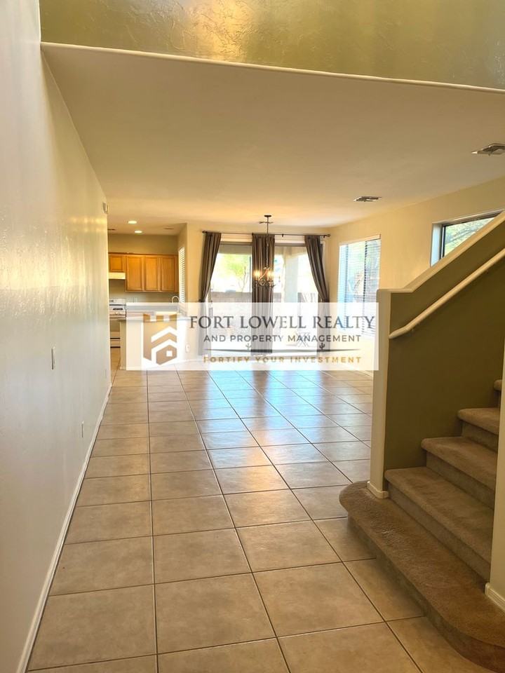 3484 N Camino La Jicarrilla - Photo 2 of 21