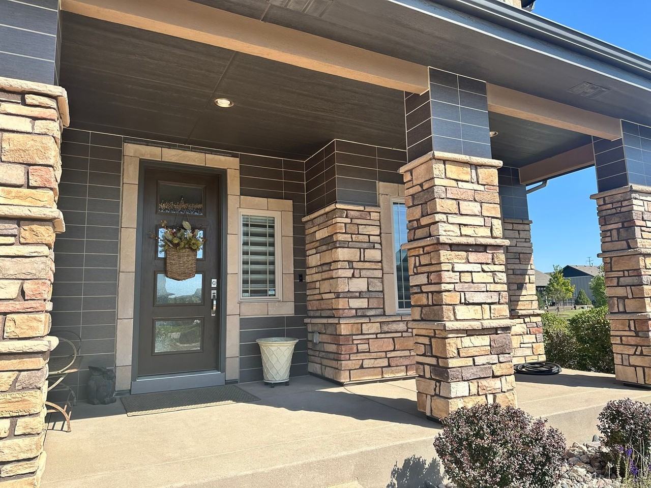 6938 White Snow Ct - Photo 2 of 25