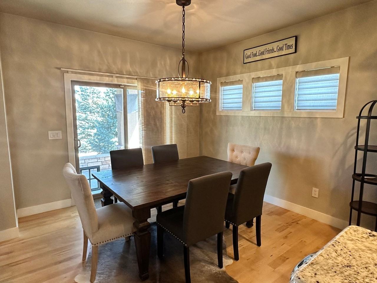 6938 White Snow Ct - Photo 5 of 25