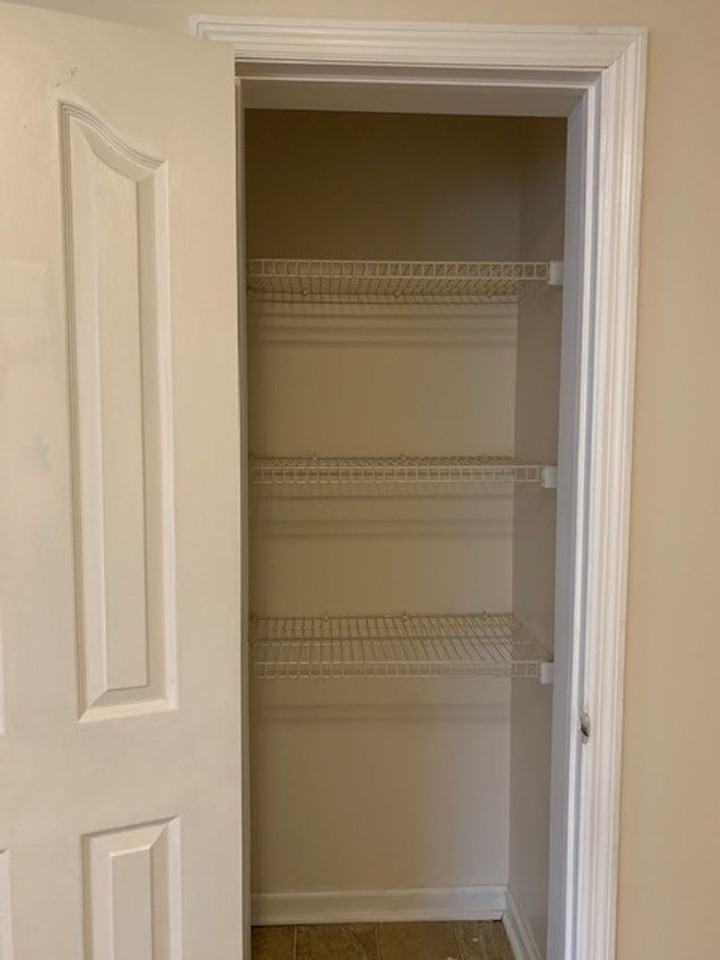 409/411 Noble King - Photo 3 of 11