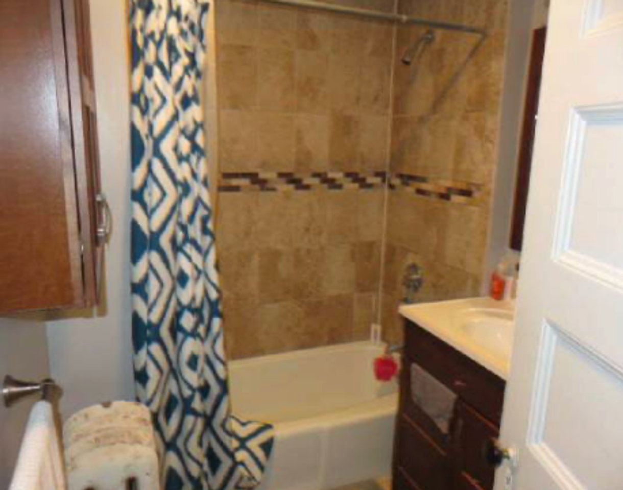 15 Carmel St - Photo 3 of 14