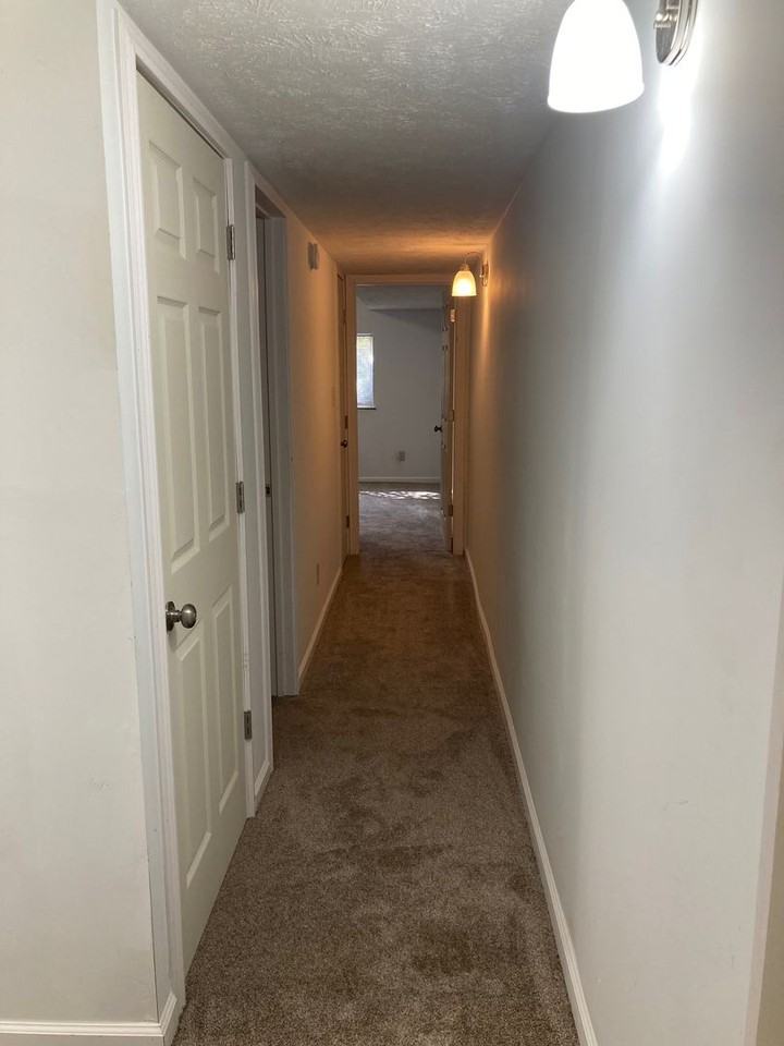 428 N Jefferson St - Photo 3 of 5