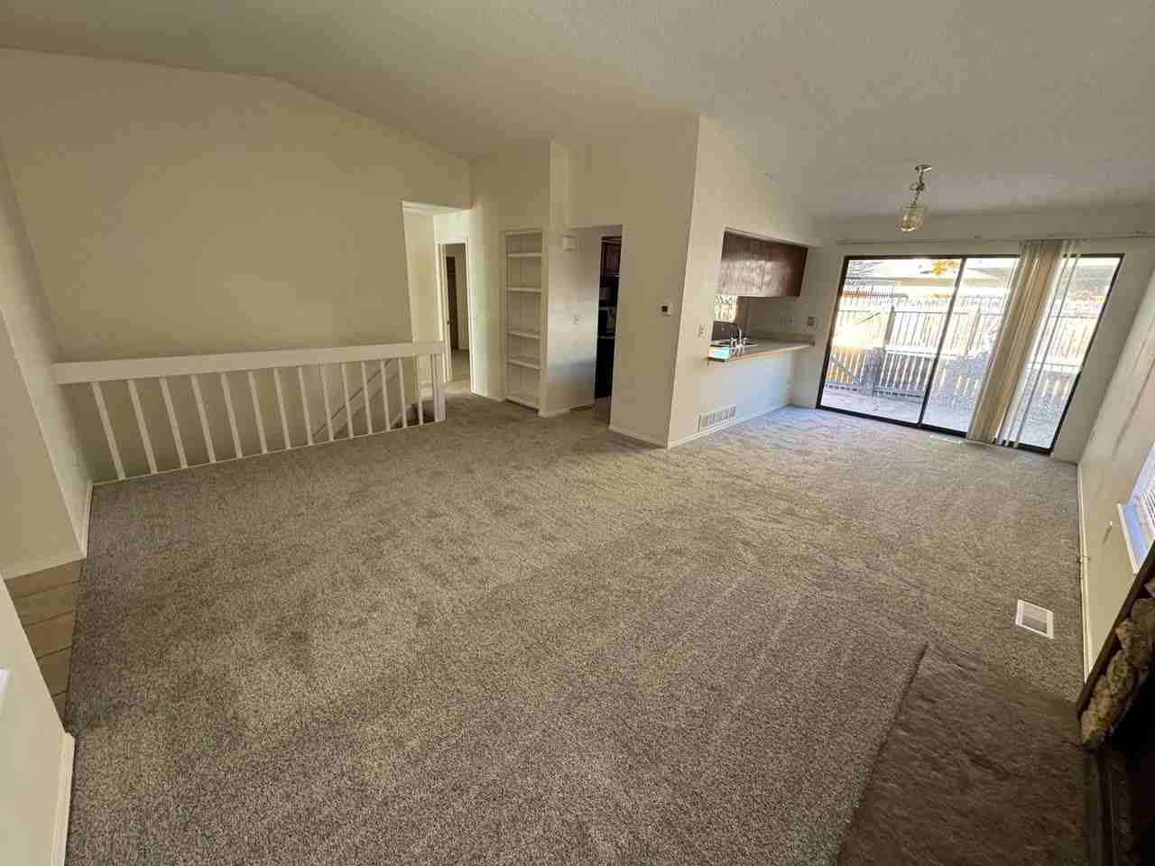 3839 S Evanston St - Photo 5 of 23