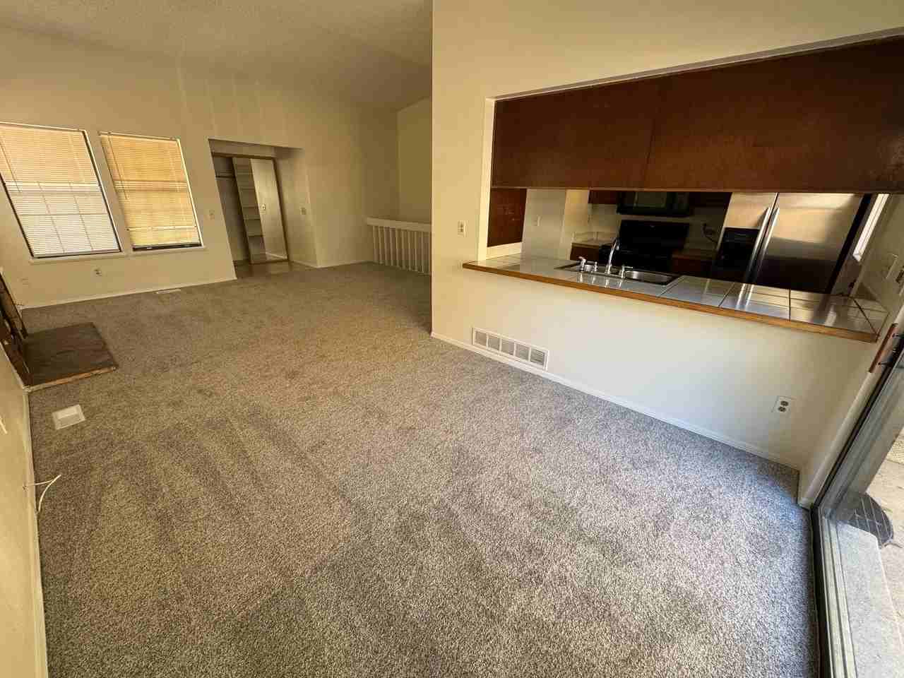 3839 S Evanston St - Photo 6 of 23