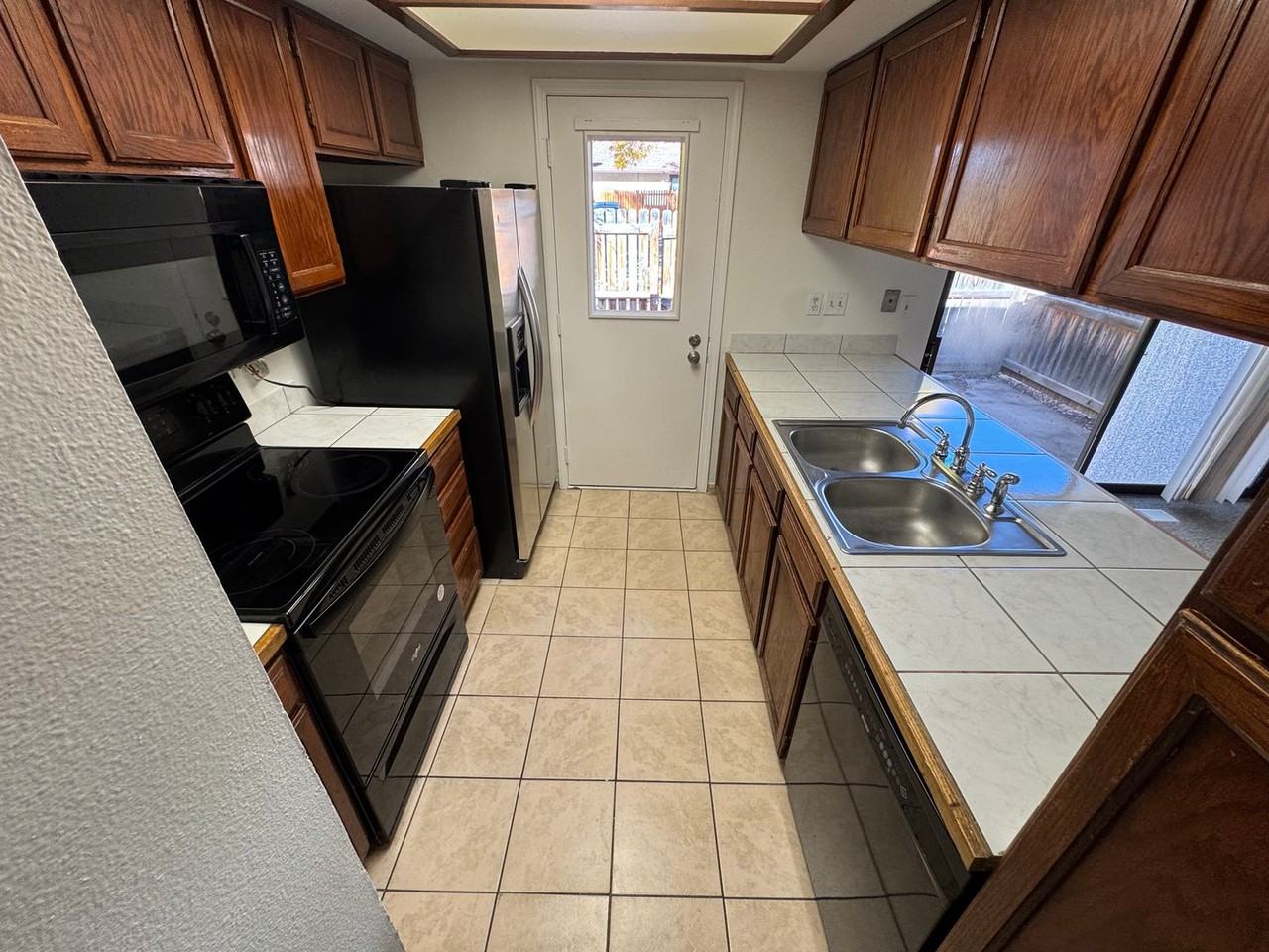 3839 S Evanston St - Photo 7 of 23