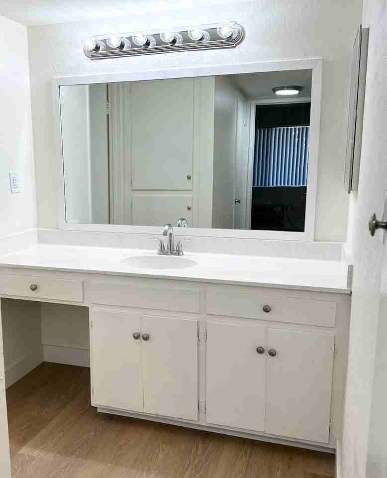 Bever Place - Photo 7 of 29