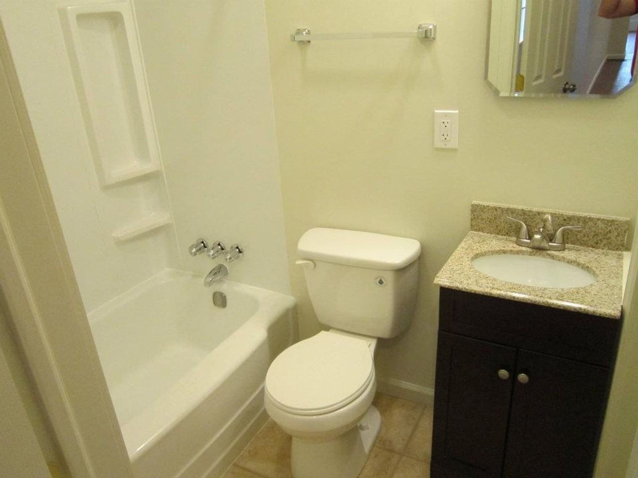 69 S 17th St - Photo 5 of 16