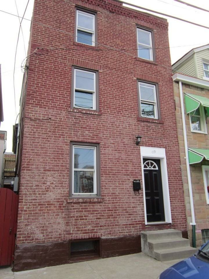 69 S 17th St - Photo 7 of 16