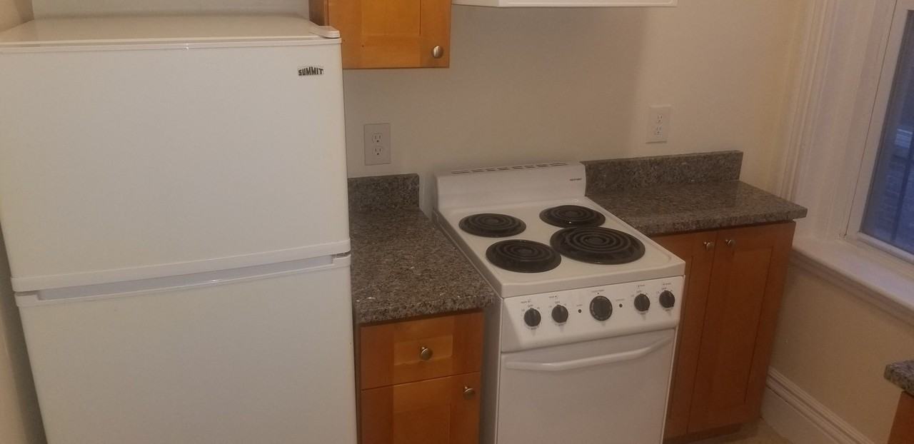 33 Park Dr - Photo 3 of 11